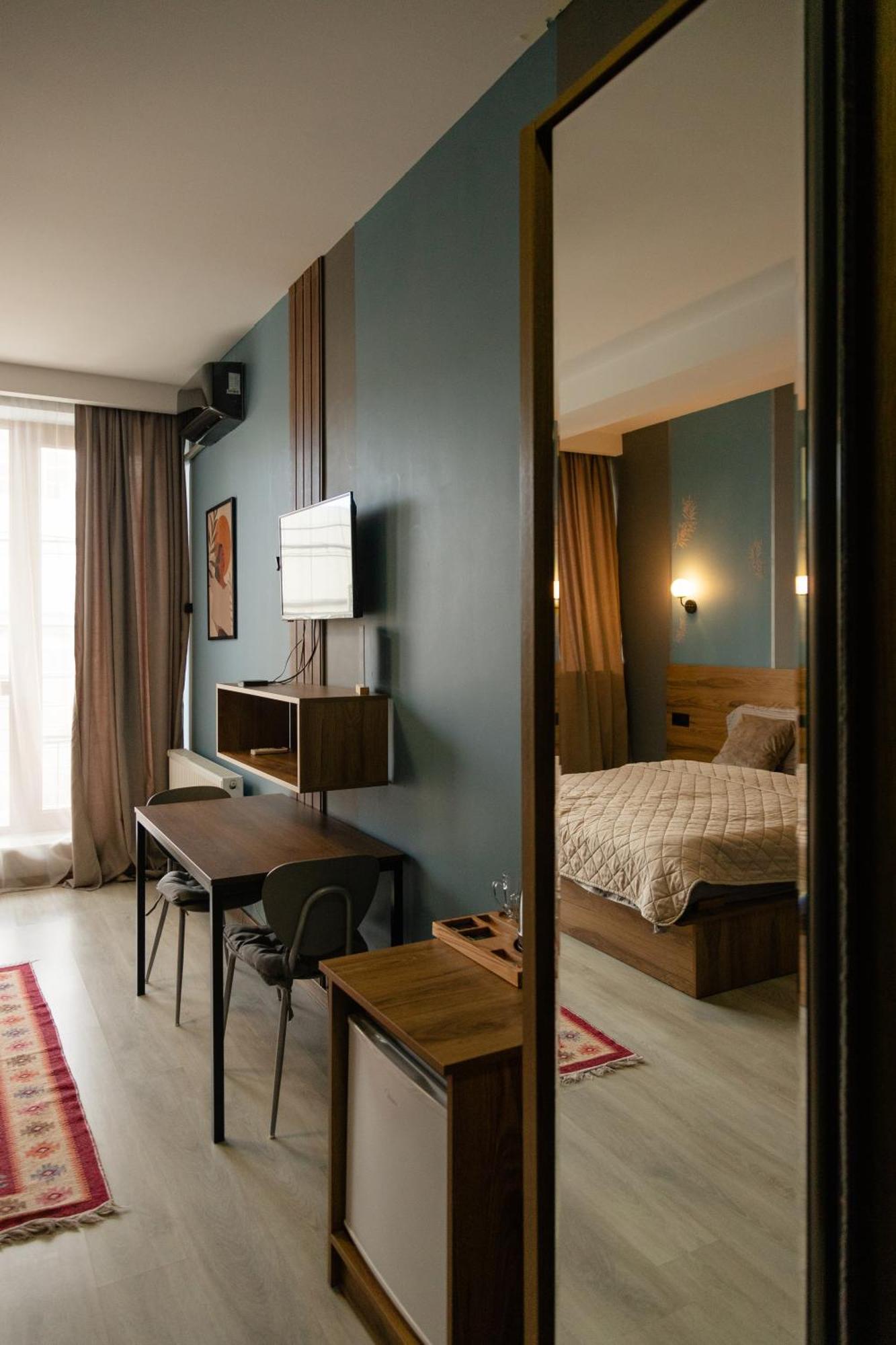 Hotel Graf T Tiflis Dış mekan fotoğraf